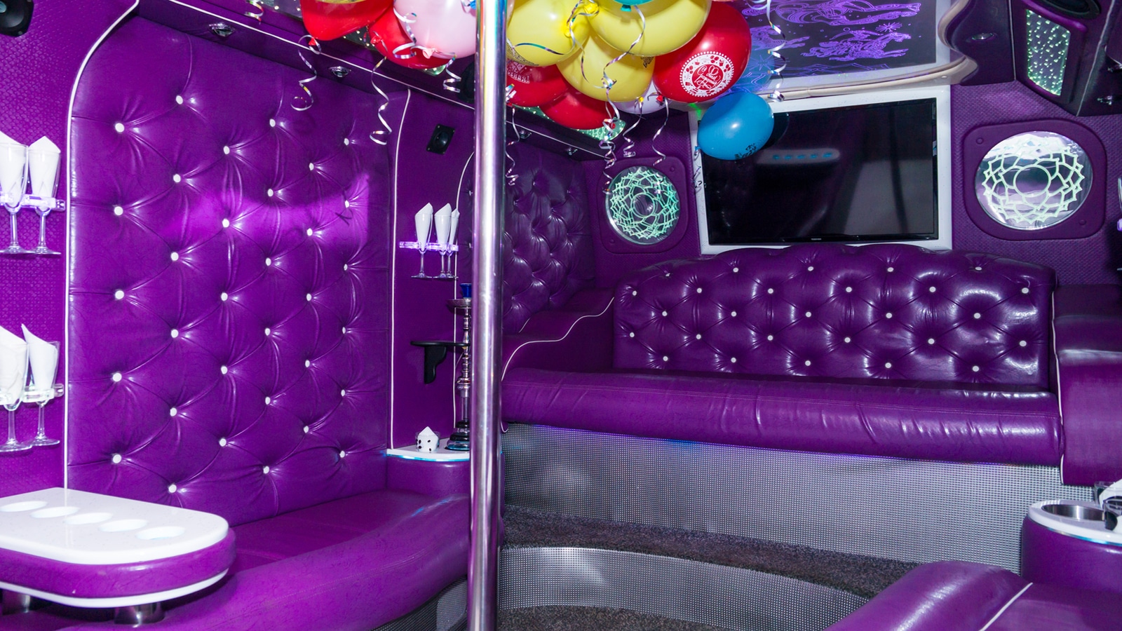 Luxury Party Buses Inside - Nashville Bachelorette Party Activities